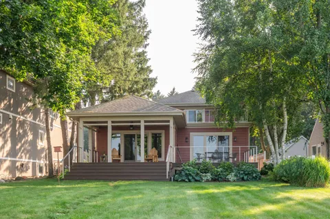 $1,798,000 | W352N6080 Bauers Lane, Oconomowoc, WI 53066