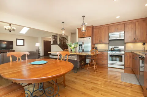 $1,798,000 | W352N6080 Bauers Lane, Oconomowoc, WI 53066