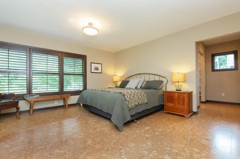 $1,798,000 | W352N6080 Bauers Lane, Oconomowoc, WI 53066