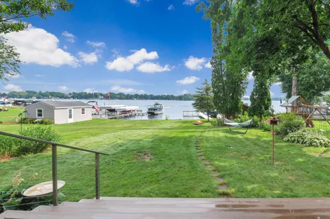 $1,798,000 | W352N6080 Bauers Lane, Oconomowoc, WI 53066