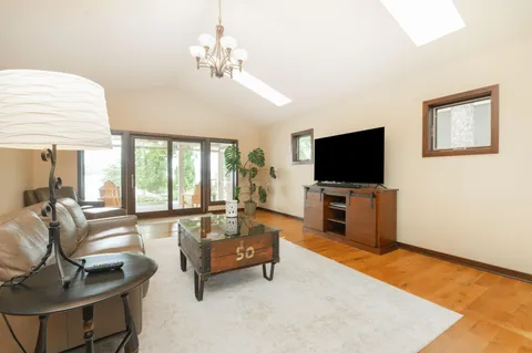 $1,798,000 | W352N6080 Bauers Lane, Oconomowoc, WI 53066