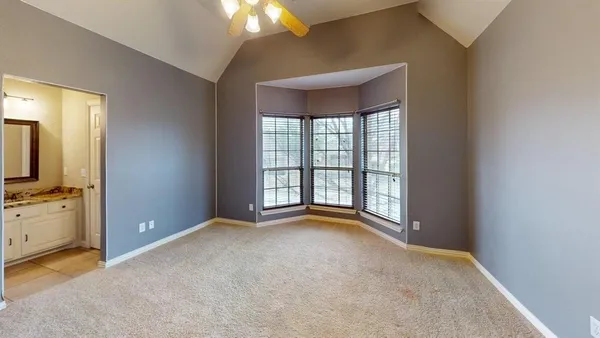 $3,899 | 429 Whisperfield Drive, Murphy, TX 75094