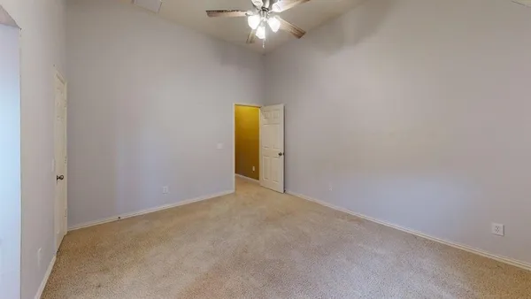 $3,899 | 429 Whisperfield Drive, Murphy, TX 75094