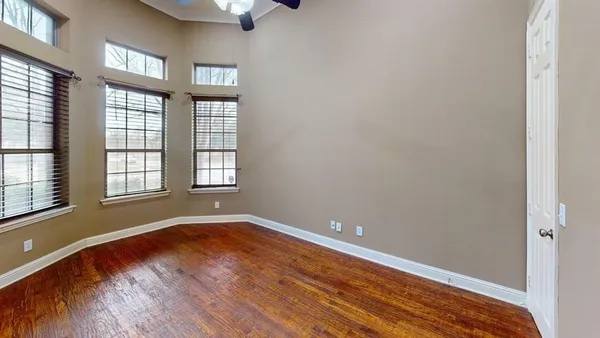 $3,899 | 429 Whisperfield Drive, Murphy, TX 75094