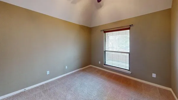 $3,899 | 429 Whisperfield Drive, Murphy, TX 75094