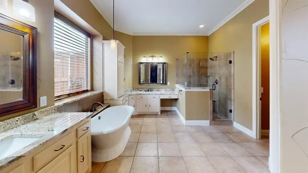 $3,899 | 429 Whisperfield Drive, Murphy, TX 75094