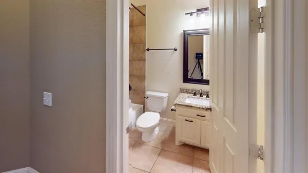 $3,899 | 429 Whisperfield Drive, Murphy, TX 75094