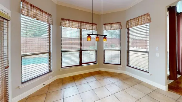 $3,899 | 429 Whisperfield Drive, Murphy, TX 75094