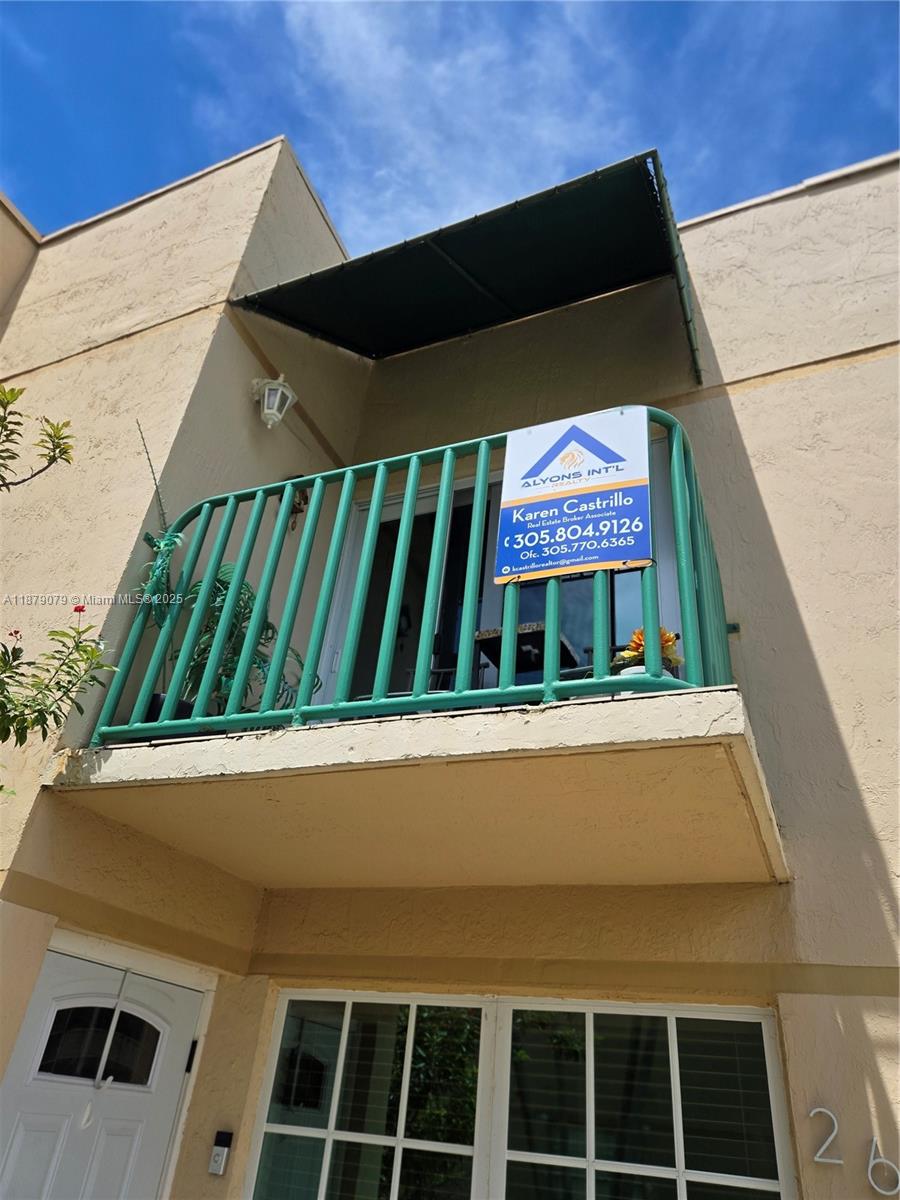 12095 Southwest 18th Terrace, Unit 267 Miami, FL 33175 - Photo 3 of 45 a view of outdoor space