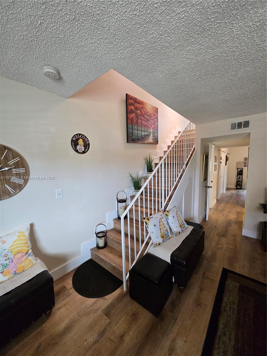 12095 Southwest 18th Terrace, Unit 267 Miami, FL 33175 - Photo 9 of 45 a living room with furniture