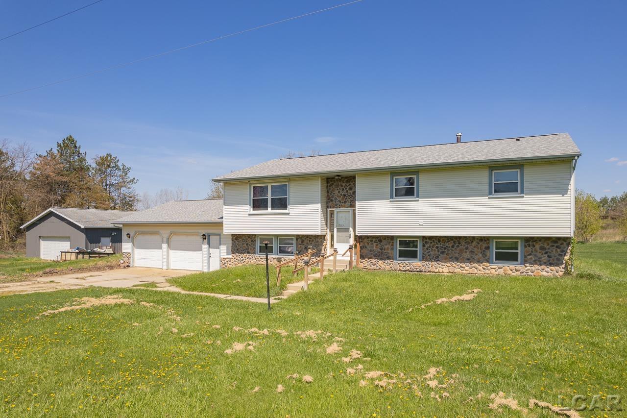 12840 Stephenson Road Brooklyn, MI 49230 - Photo 5 of 39 50138585-8efa4368-e400-4986-98d5-905c8c02c243.JPG