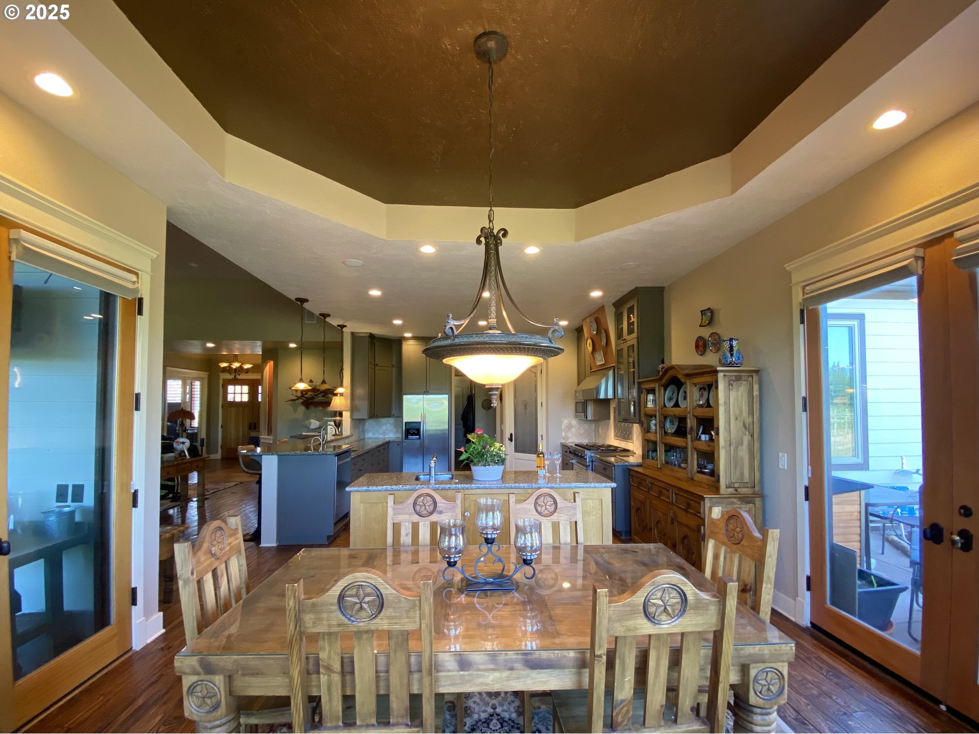 625 St Andrews Loop Creswell, OR 97426 - Photo 15 of 31 a view of a dining room with furniture window and wooden floor