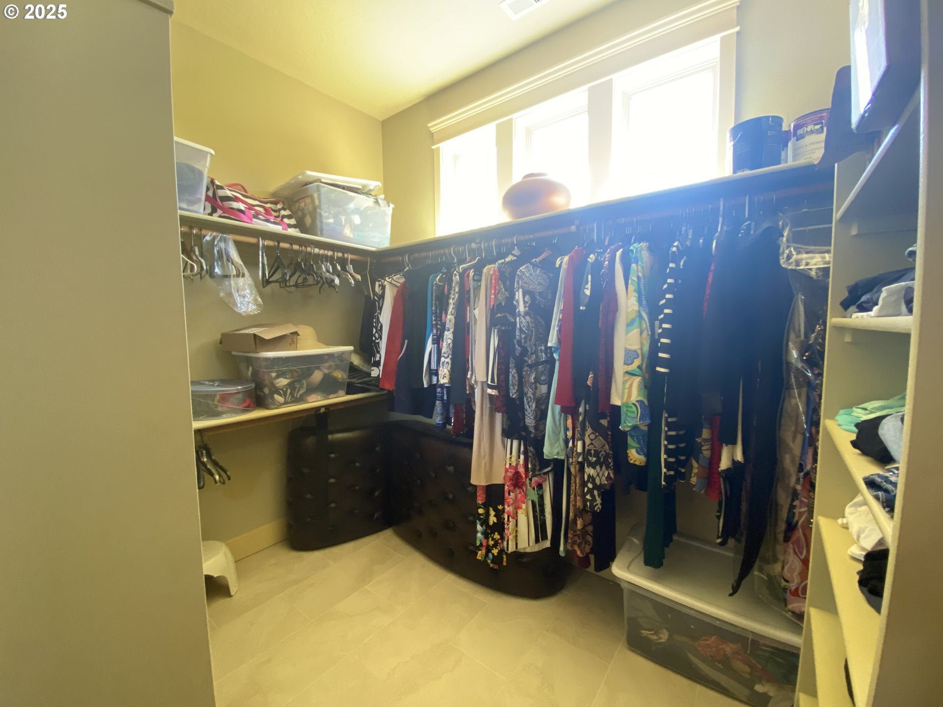 625 St Andrews Loop Creswell, OR 97426 - Photo 28 of 31 a view of walk in closet with clothes and shoes