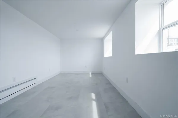 $5,000 | 315 West Broadway, Unit BE, Long Beach, NY 11561