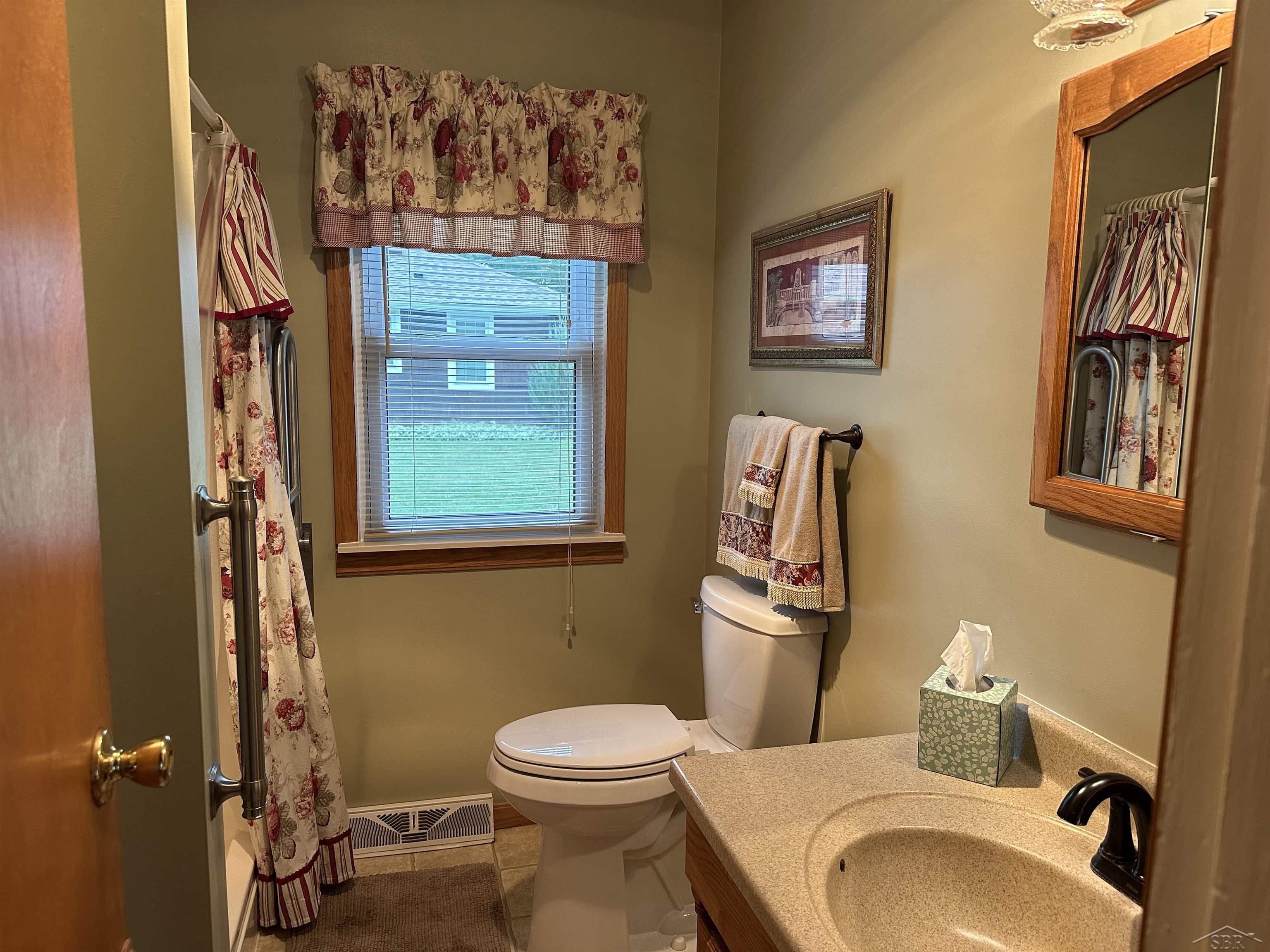 15620 Gratiot Road Hemlock, MI 48626 - Photo 22 of 32