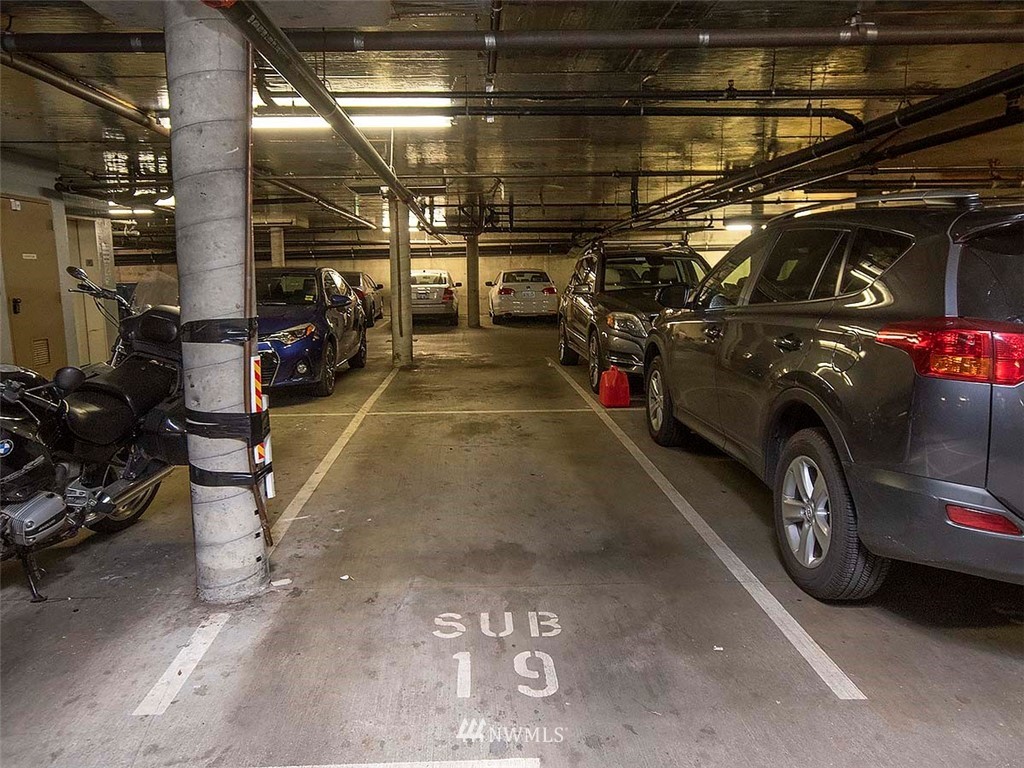 566 Prospect Street, Unit 209 Seattle, WA 98109 - Photo 16 of 19