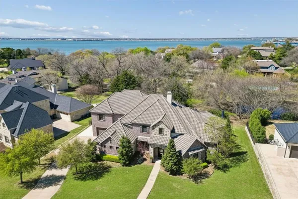 $1,629,000 | 236 Summer Tanager Lane, Heath, TX 75032