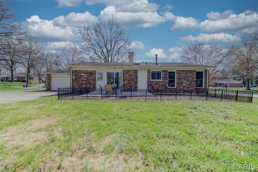 323 Chipley Circle Ballwin, MO 63011 - Photo 44 of 52