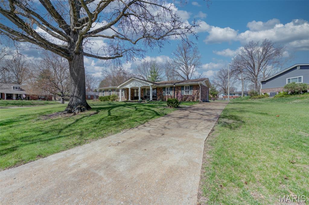 323 Chipley Circle Ballwin, MO 63011 - Photo 50 of 52
