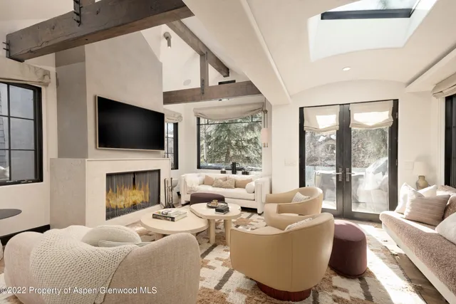 $135,000 | 940 East Hyman Avenue, Aspen, CO 81611