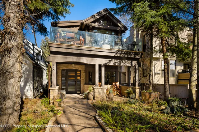 $135,000 | 940 East Hyman Avenue, Aspen, CO 81611