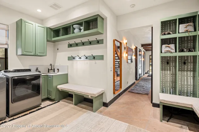 $135,000 | 940 East Hyman Avenue, Aspen, CO 81611