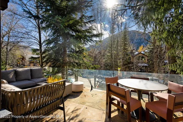 $135,000 | 940 East Hyman Avenue, Aspen, CO 81611