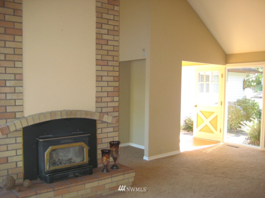 293 Southeast Bayview Road Shelton, WA 98584 - Photo 9 of 15 Gallery Image 9