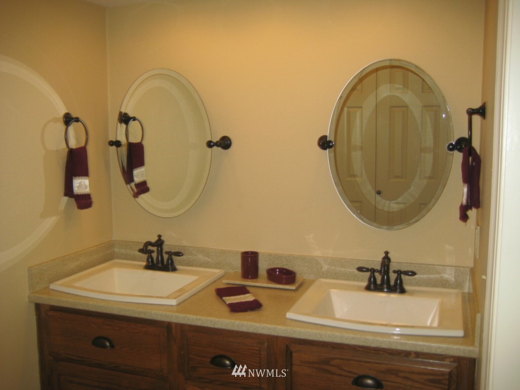 293 Southeast Bayview Road Shelton, WA 98584 - Photo 10 of 15 Gallery Image 10