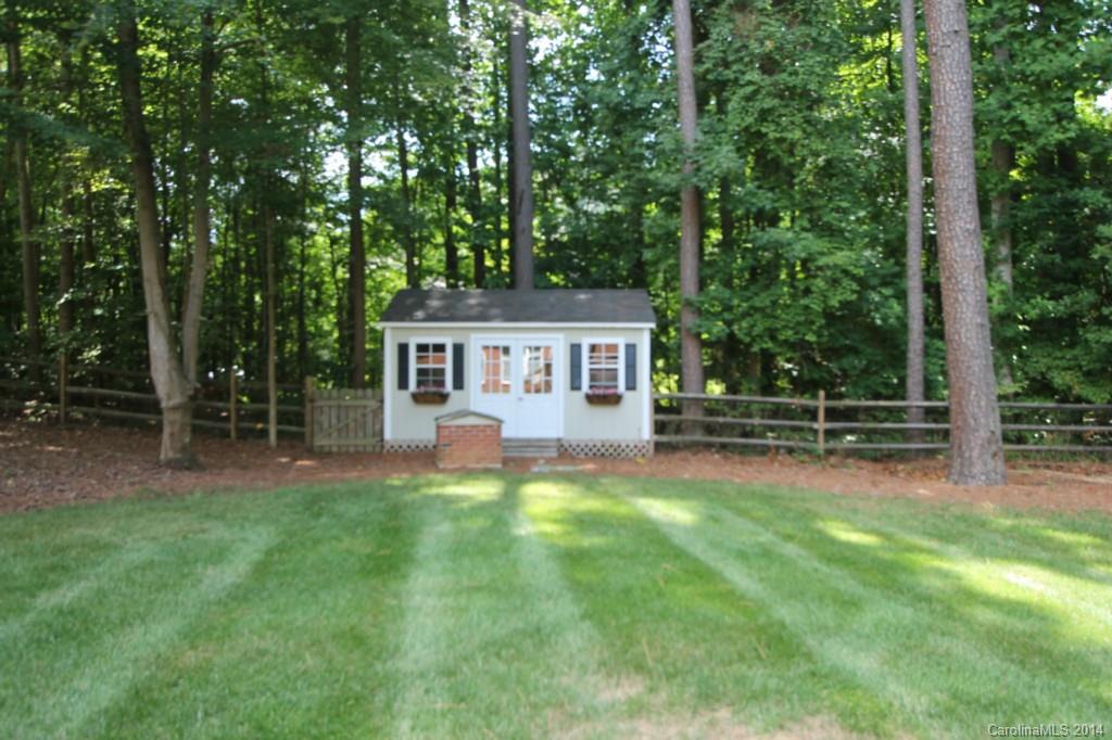 8827 Hagers Ferry Road Denver, NC 28037 - Photo 22 of 23 Gallery Image 22