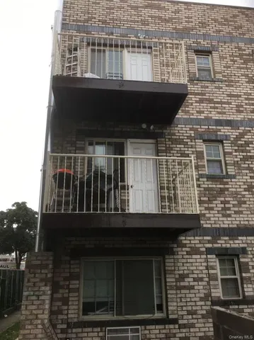 $1,519,990 | 95-26 90th Street | Ozone Park
