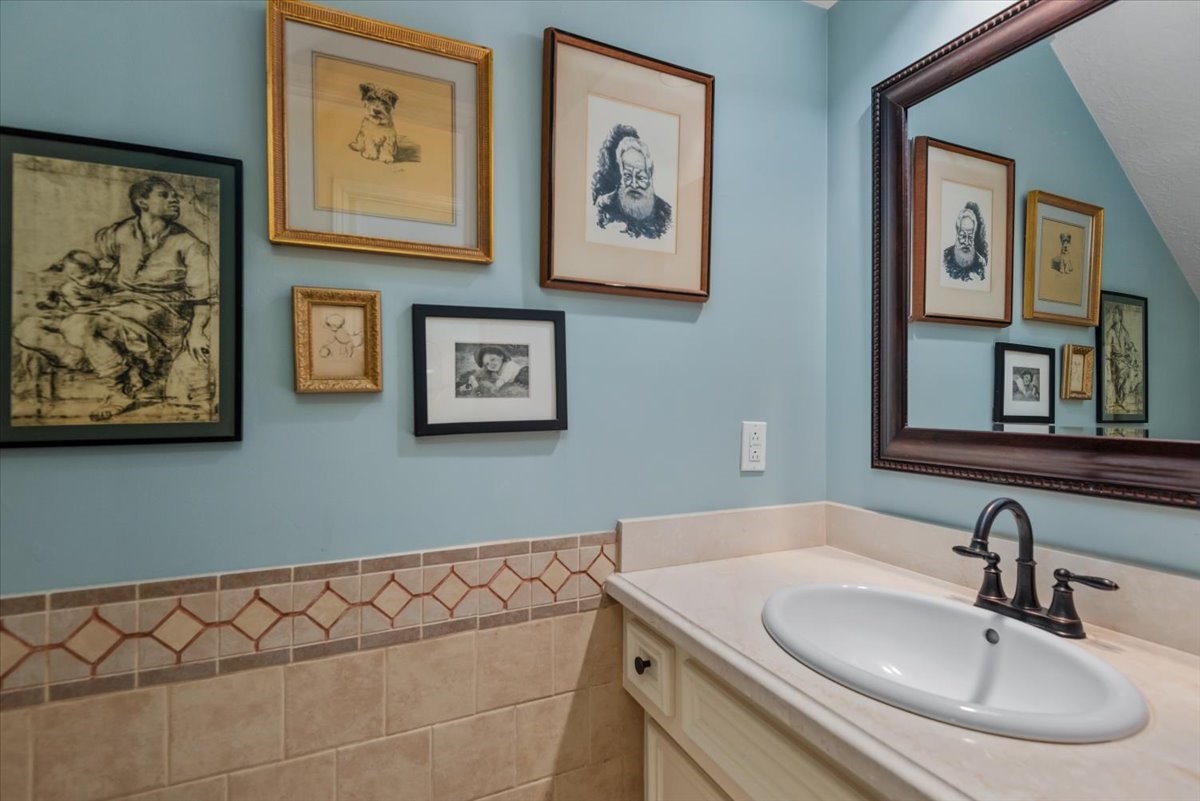 10 Cape Chestnut Drive Spring, TX 77381 - Photo 19 of 39