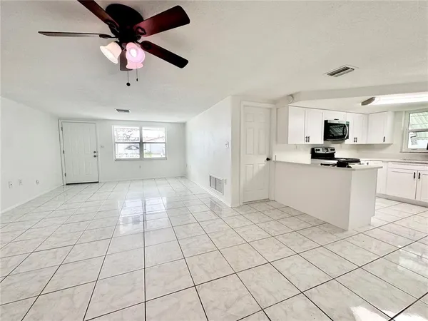 $1,650 | 7235 Potomac Drive, Port Richey, FL 34668