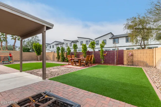 $394,900 | 8806 South 9th Street, Phoenix, AZ 85042