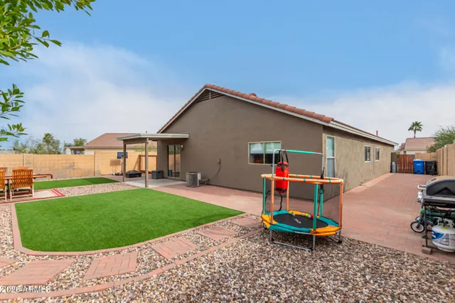 $394,900 | 8806 South 9th Street, Phoenix, AZ 85042