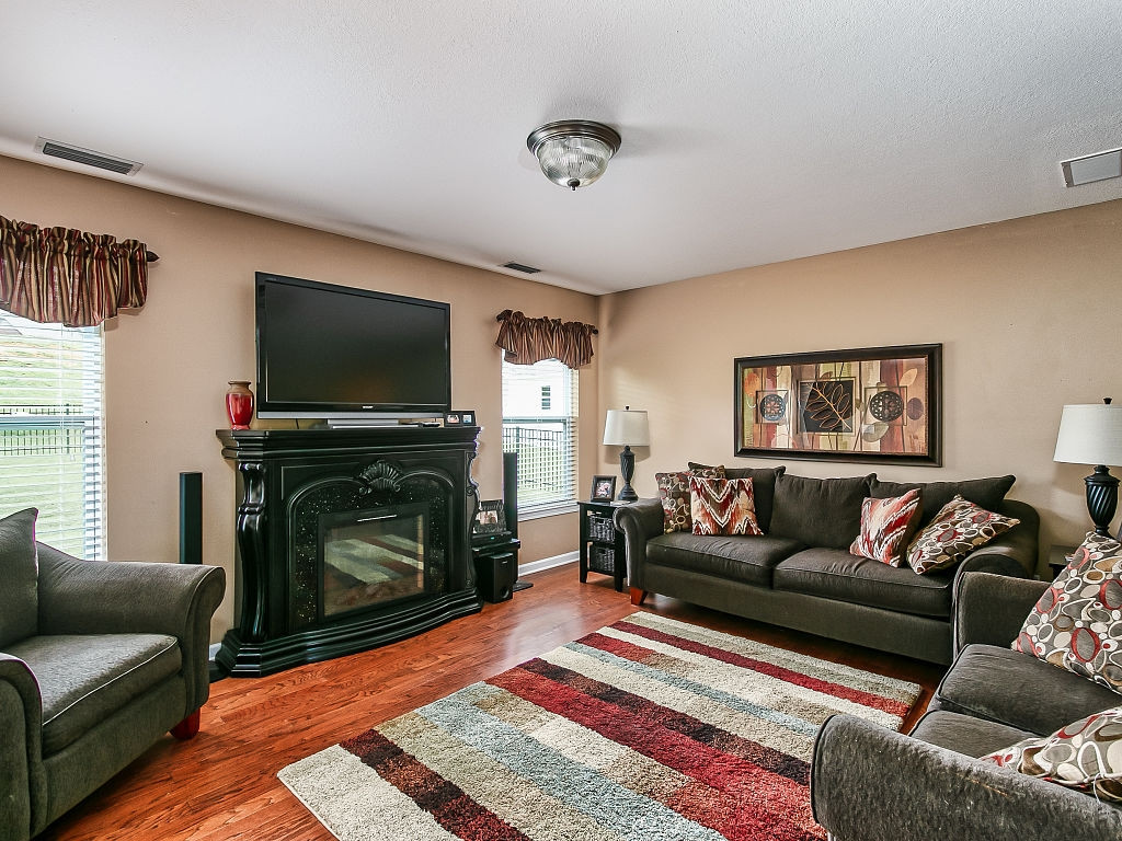 1912 Red Maple Road Kingsport, TN 37664 - Photo 14 of 36 Photo 14