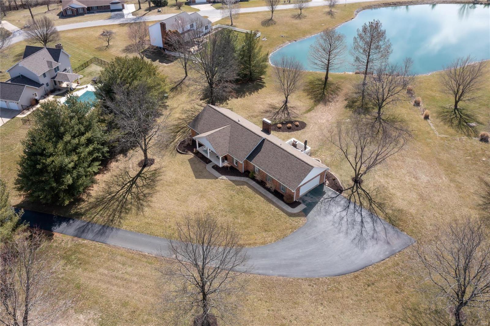 21 Country Lakes Lane Waterloo, IL 62298 - Photo 37 of 44