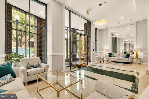 $415,000 | 1050 North Taylor Street, Unit 1404, Arlington, VA 22201