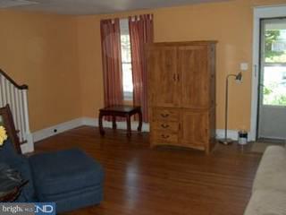 408 Wellesley Road Philadelphia, PA 19119 - Photo 2 of 6 Gallery Image 2