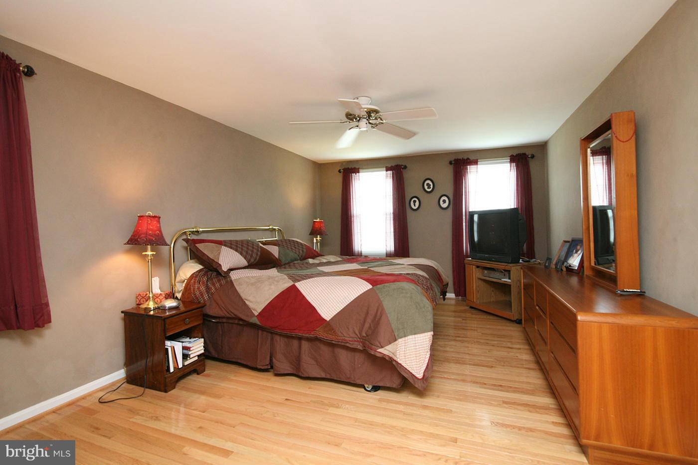306 Spring Gate Court Mount Airy, MD 21771 - Photo 11 of 21 Bedroom (Master)