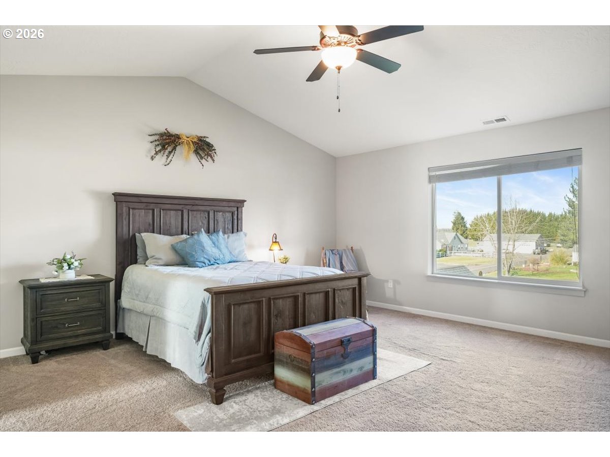 2105 Northeast Summit Drive Albany, OR 97321 - Photo 21 of 48