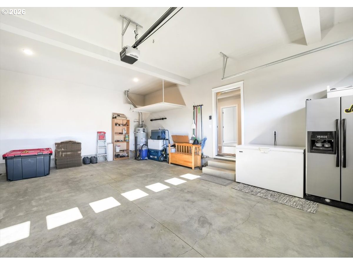 2105 Northeast Summit Drive Albany, OR 97321 - Photo 38 of 48