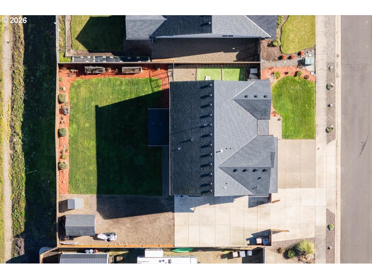 2105 Northeast Summit Drive Albany, OR 97321 - Photo 45 of 48