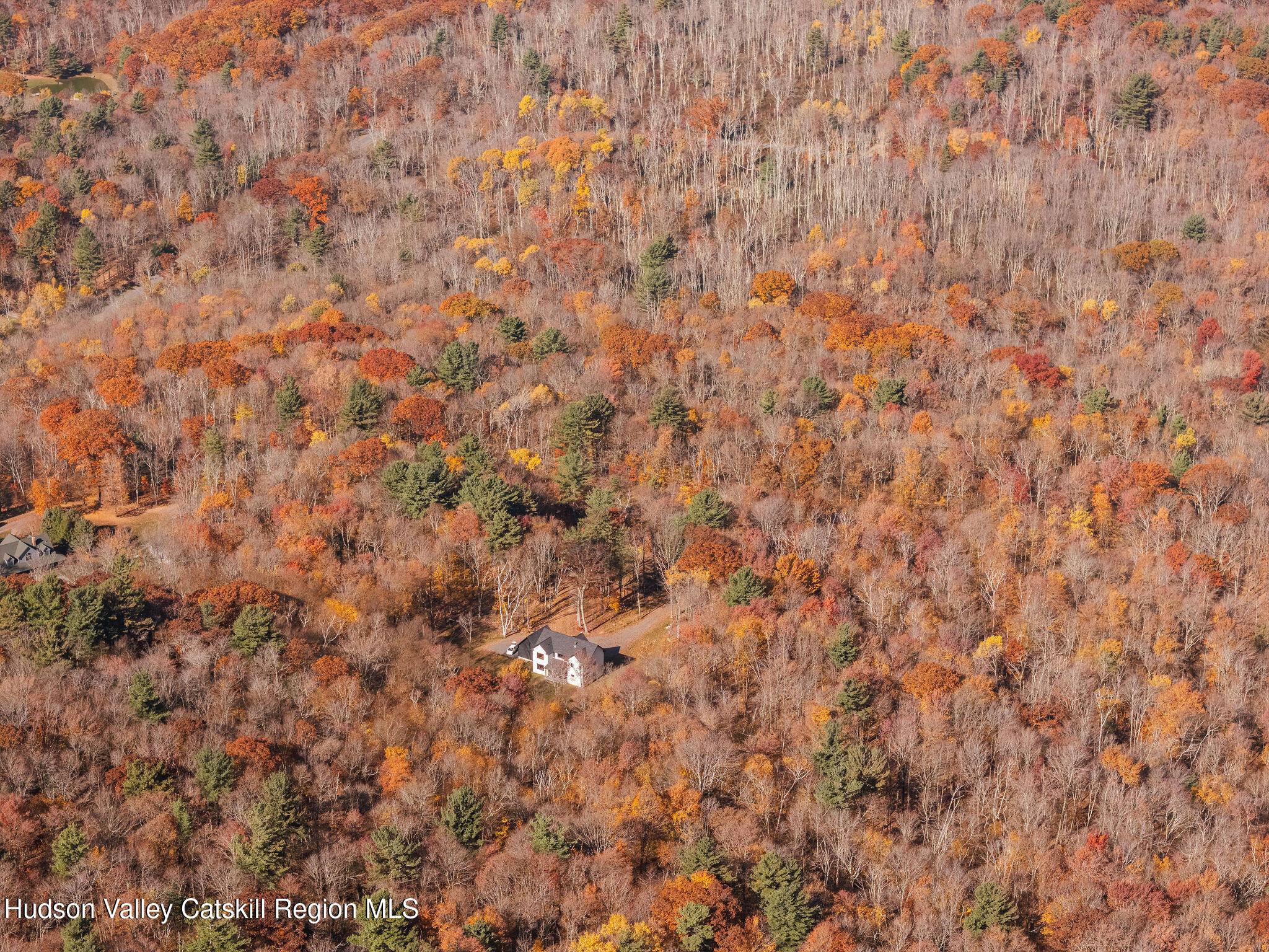617 Harrington Drive Austerlitz, NY 12017 - Photo 4 of 32 a close up of a white marble wall