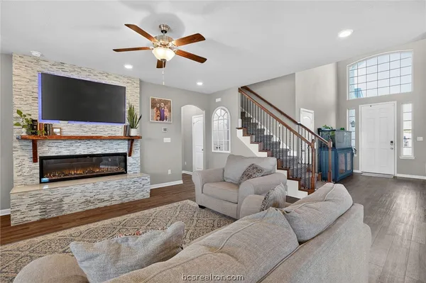 $394,500 | 2001 Shimla Drive, Bryan, TX 77807