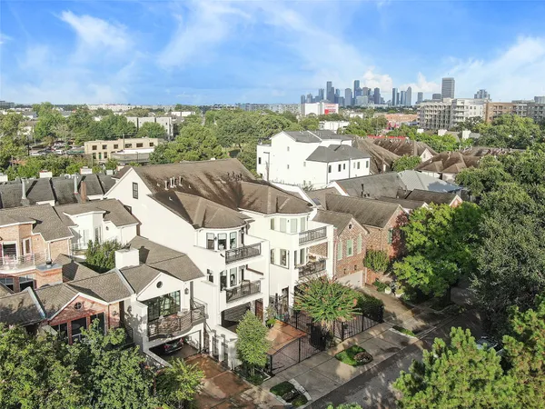 $5,500 | 6310 Taggart Street, Unit B, Houston, TX 77007