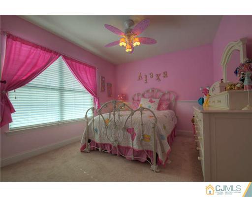 34 Carnation Road Monroe Township, NJ 08831 - Photo 15 of 22 Gallery Image 15