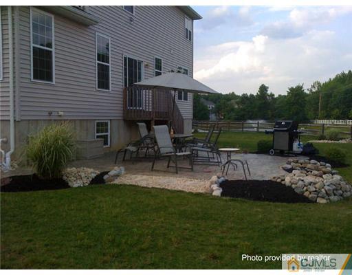 34 Carnation Road Monroe Township, NJ 08831 - Photo 20 of 22 Gallery Image 20