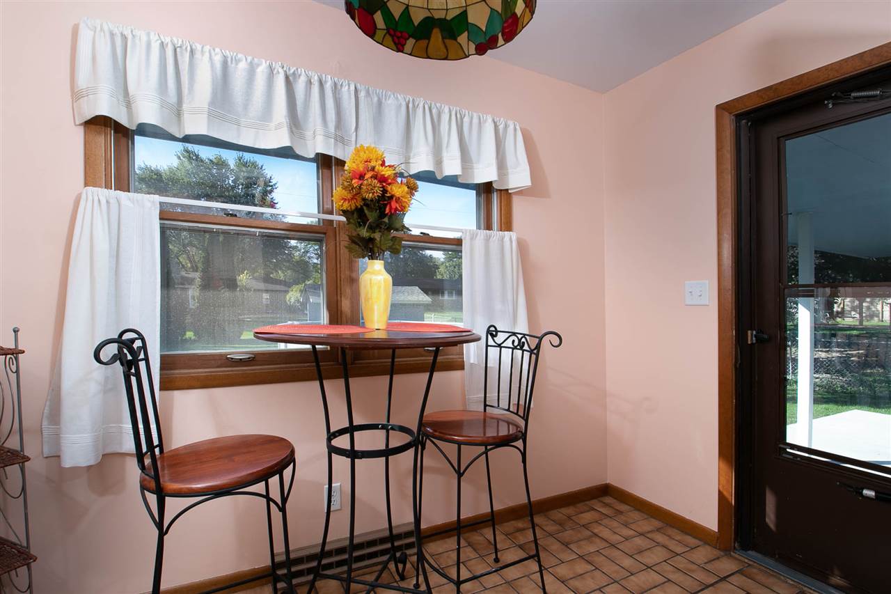 6291 Graydon Road Rockford, IL 61109 - Photo 11 of 23 Gallery Image 11