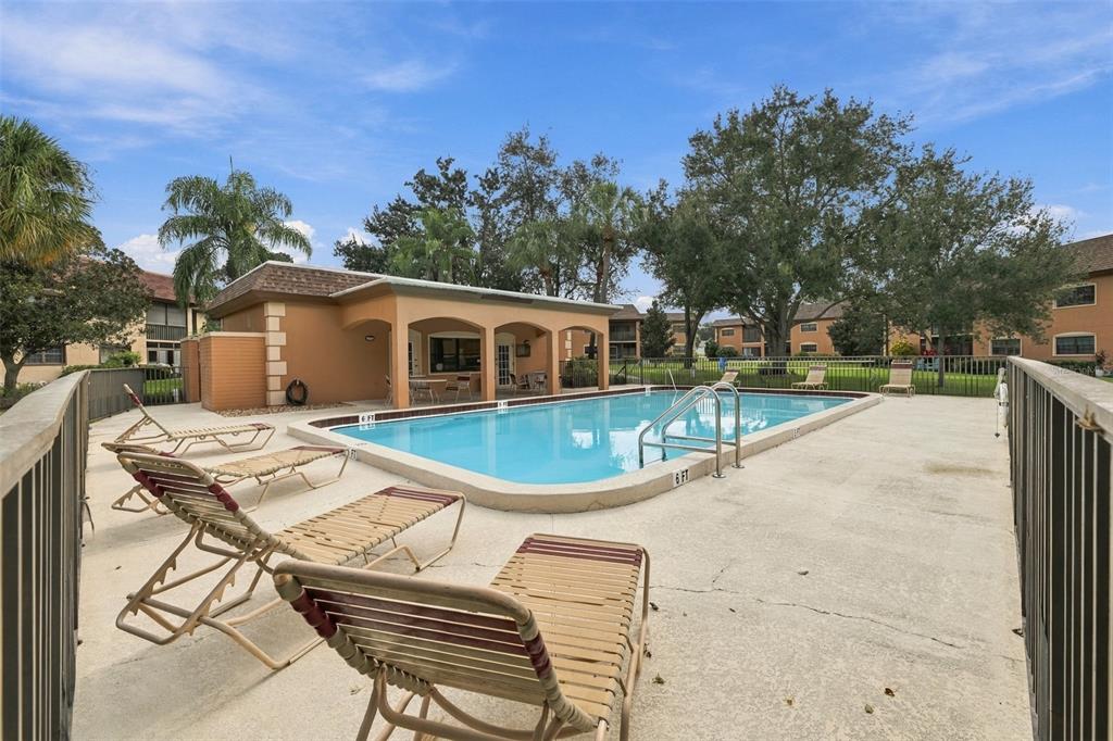 12900 Vonn Road, Unit E204 Largo, FL 33774 - Photo 38 of 48 Gallery Image 38